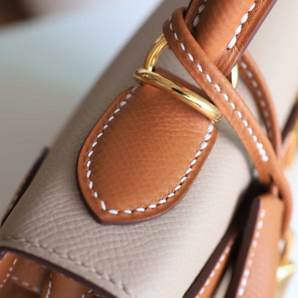 Kelly 25 Trench And Gold Epsom GHW