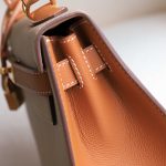 Kelly 25 Trench And Gold Epsom GHW