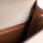 Kelly 25 Trench And Gold Epsom GHW