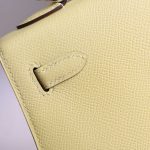 Kelly 25 Jaune Poussin Epsom PHW