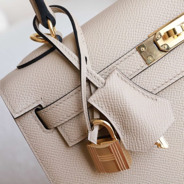 Kelly 25 Trench Epsom GHW