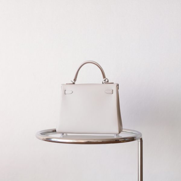 Kelly 25 Pearl Grey Evercolor PHW
