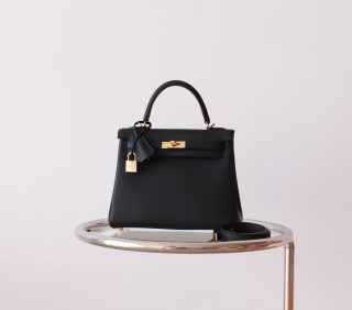 Kelly 25 Noir Swift GHW