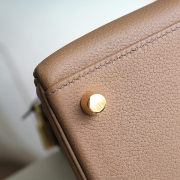 Kelly 25 Beige De Weimar Evercolor GHW