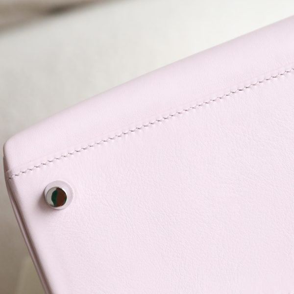 Kelly 25 Mauve Pale Swift PHW
