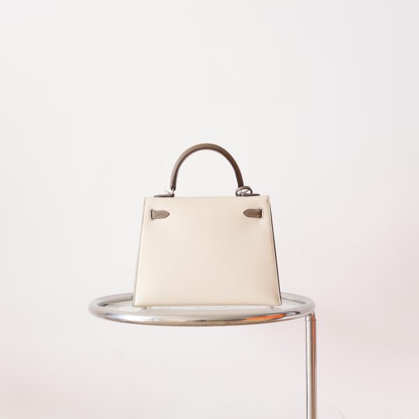 Kelly 25 Craie And Gold Etoupe PHW