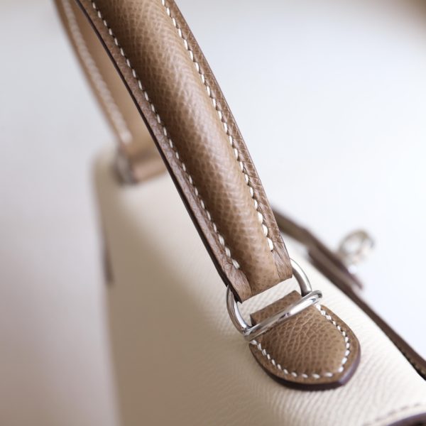 Kelly 25 Craie And Gold Etoupe PHW